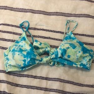 Baiting Suit top